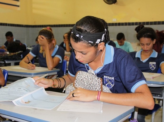 Estudantes testam conhecimentos na Olimpíada Brasileira de Matemática