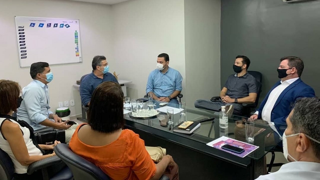 Secretário de Educação e redes de ensino dialogam sobre reabertura de escolas em 2021