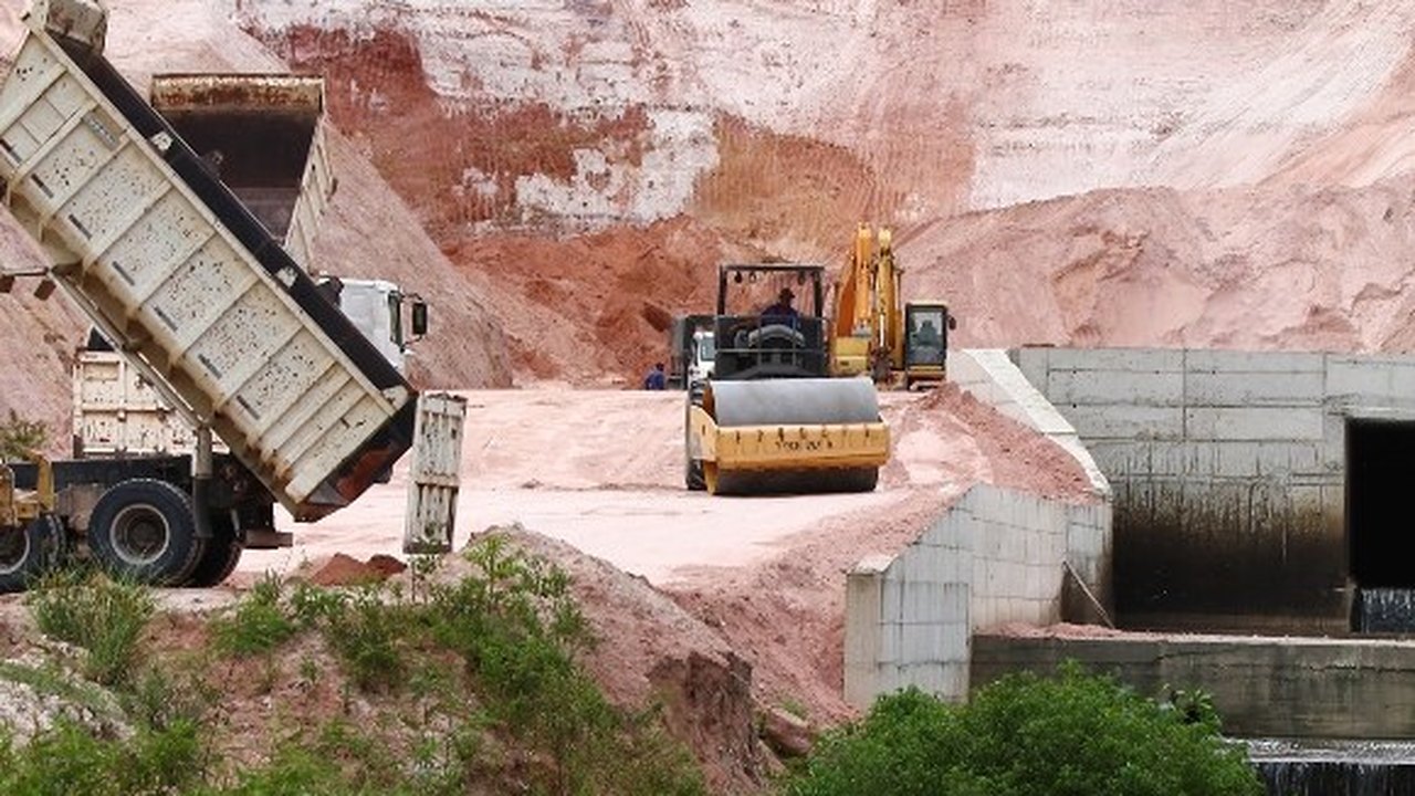 Obras de infraestrutura previnem danos ambientais e deslizamentos de terra