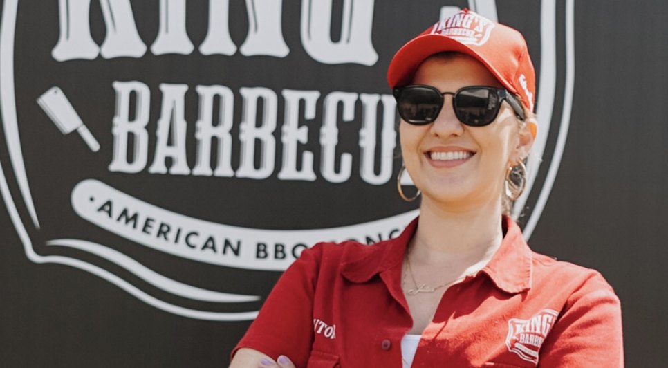 Chef Júlia Carvalho comanda aula-show gratuita no maior festival de churrasco do Brasil em Aracaju neste fim de semana