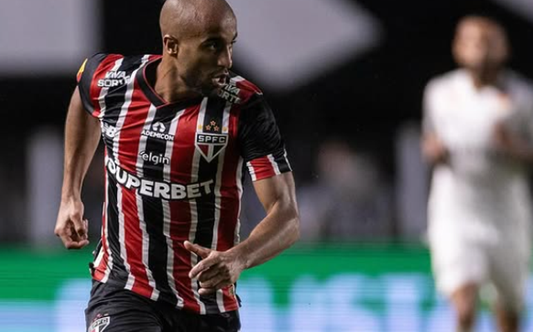 Lucas revela detalhes de conversa com Neymar sobre grama sintética e diz: 'Não é frescura'