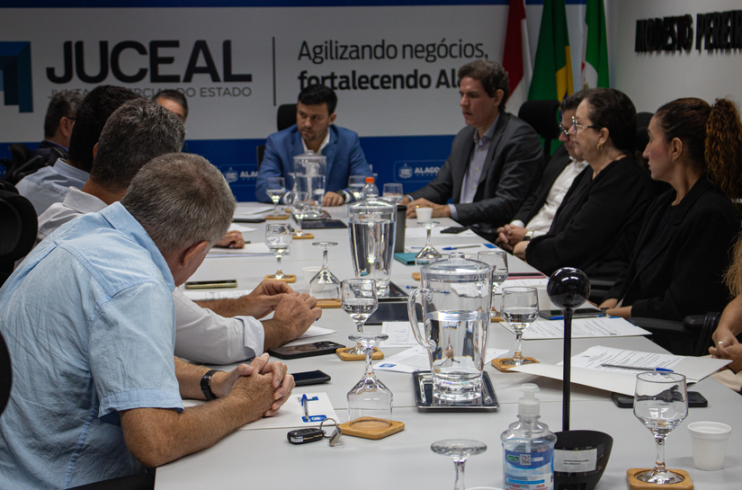 Novo presidente da Juceal prioriza desburocratização do ambiente de negócios de AL