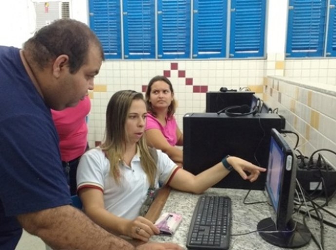 Educação: Programa Escola Web transforma escolas da rede