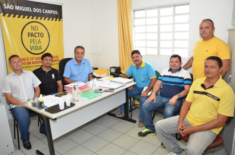 São Miguel: reunião debate organização do trânsito para Feira da Ponte 2016