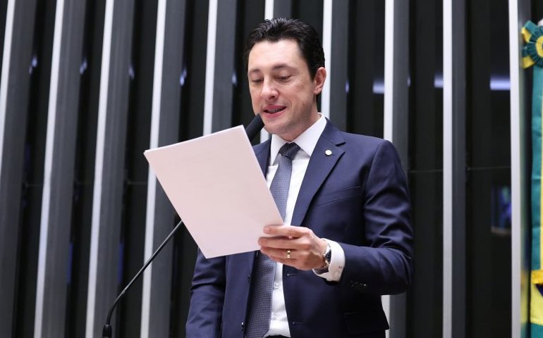 Câmara aprova minirreforma eleitoral que prevê mudanças na prestação de contas dos partidos