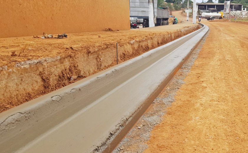 Vila Canaã recebe técnica inovadora nas obras de pavimentação