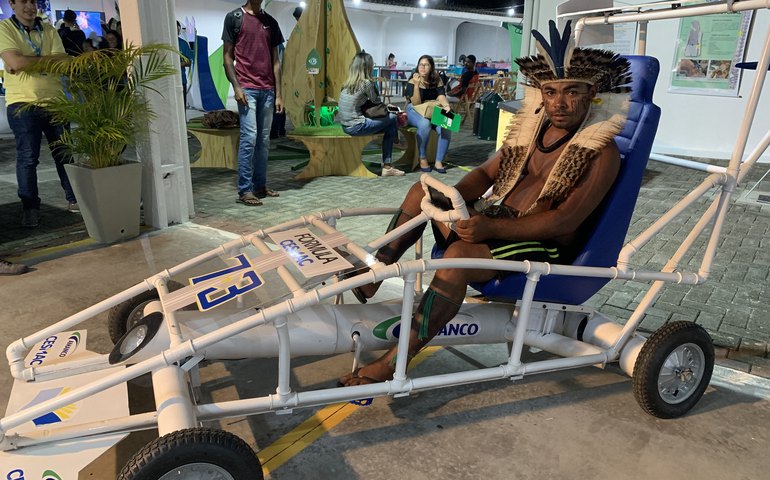 Tecnologia e muita inovação movimentam estandes no I Simpósio Internacional com presença indígena