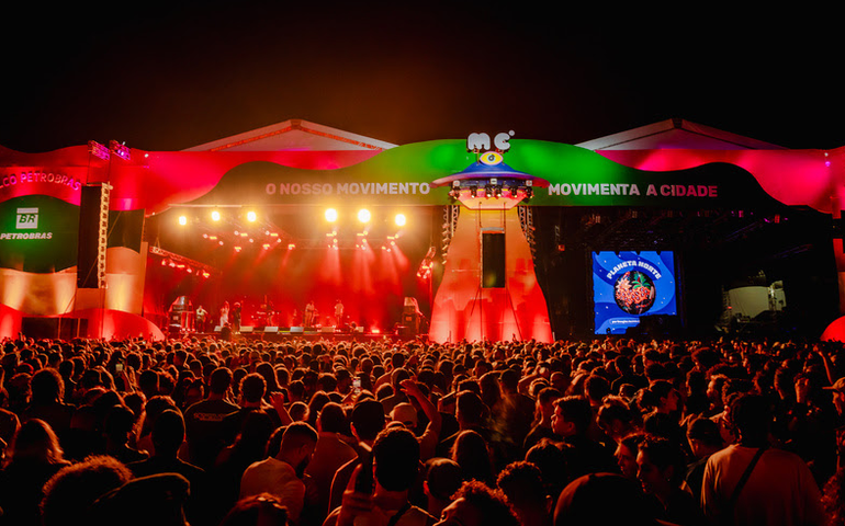 Fora do eixo: festival gratuito reforça nova rota da música e das artes no país