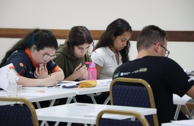 150 estudantes disputam vaga para as olimpíadas internacionais de astronomia e astrofísica