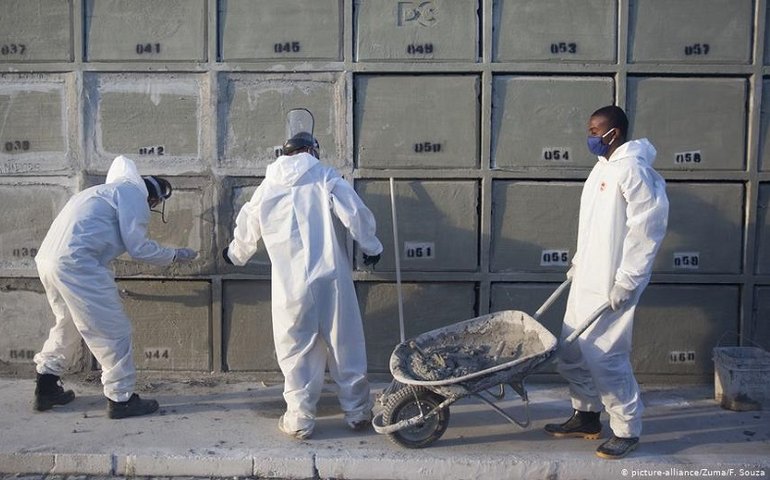 Brasil supera 1,8 milhão de casos e 70 mil mortos por covid-19