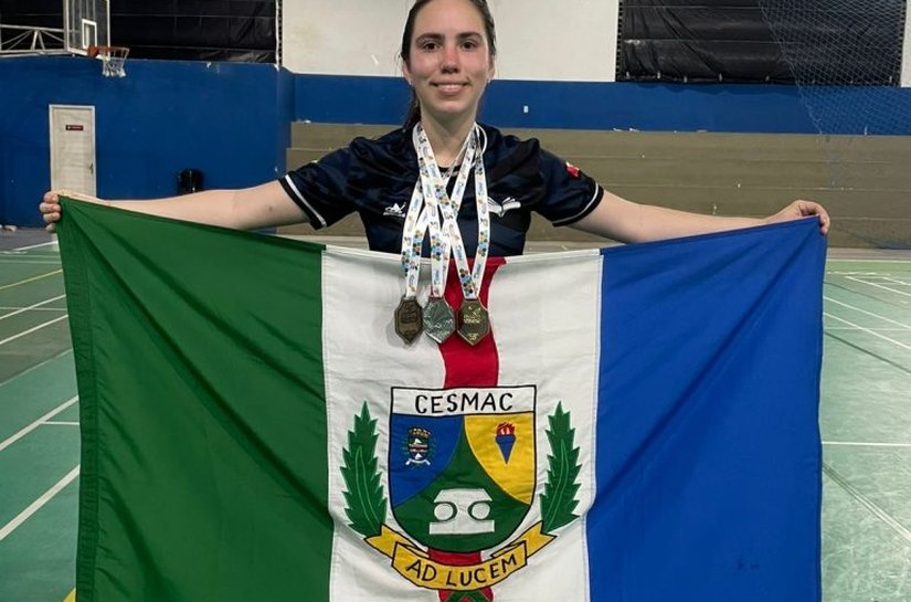 Aluna de Direito do Cesmac conquista três medalhas na Copa Interclubes de Badminton e Parabadminton