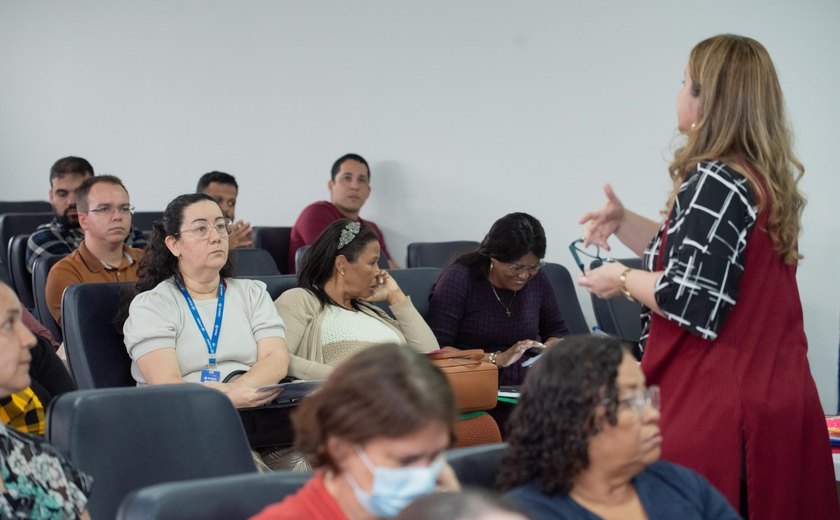 Seduc oferta 4ª edição de formação em gestão escolar para professores da Rede Estadual