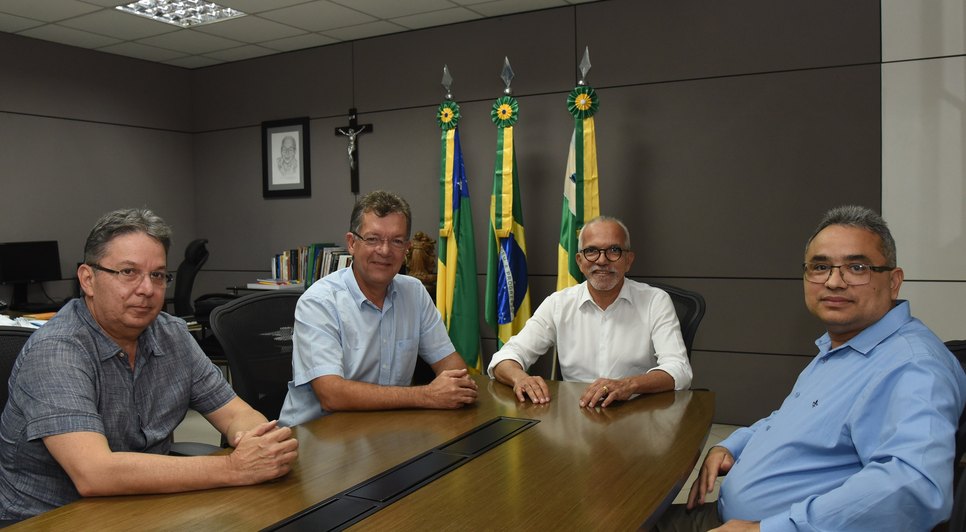 NOVO SECRETARIO DE MEIO AMBIENTE