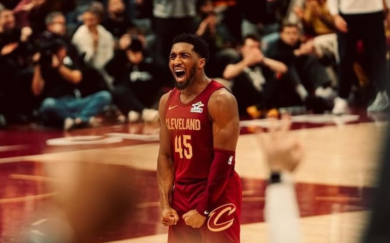 Donovan Mitchell marca 27 pontos e Cleveland Cavaliers atropela o campeão da NBA Cup
