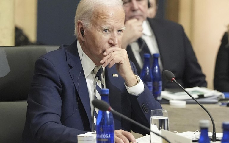 Em último discurso, Biden diz que EUA, e não a China, devem liderar desenvolvimento da IA