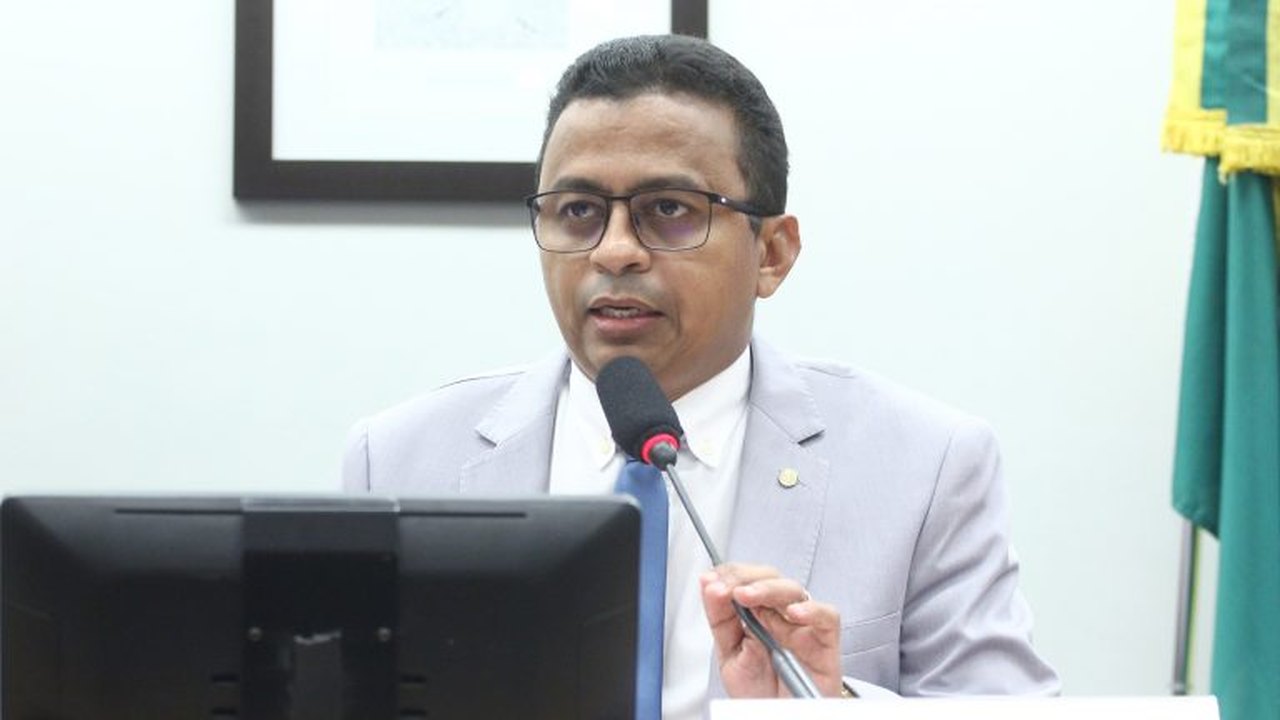 Comissão aprova projeto que amplia iniciativas de apoio psicológico aos profissionais da segurança pública