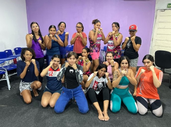 Penedo: Ela Se Garante oferece aulas gratuitas de defesa pessoal para mulheres com instrutora em jiu-jitsu