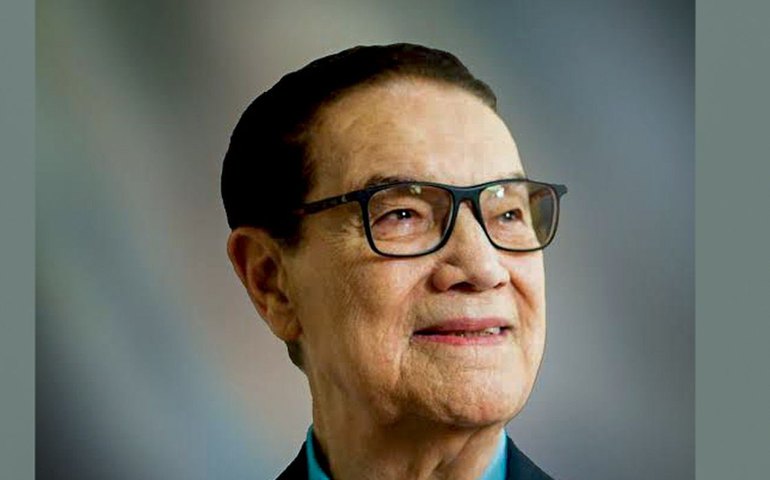 Corpo de Divaldo Franco é velado em Salvador