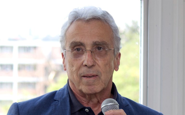 Morre Teixeira Coelho, professor e ex-diretor do Masp, aos 78 anos