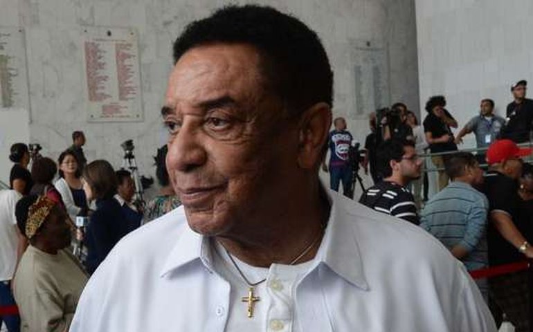 Agnaldo Timóteo é hospitalizado após princípio de infarto:&#8217;Sem previsão de alta&#8217;