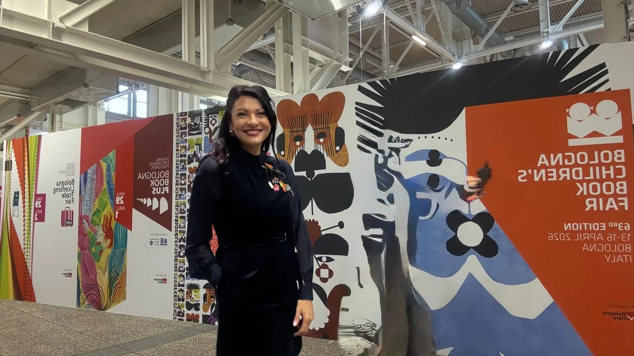 Escritora Clara Haddad lança obra em Bolonha e mira Bienal de SP