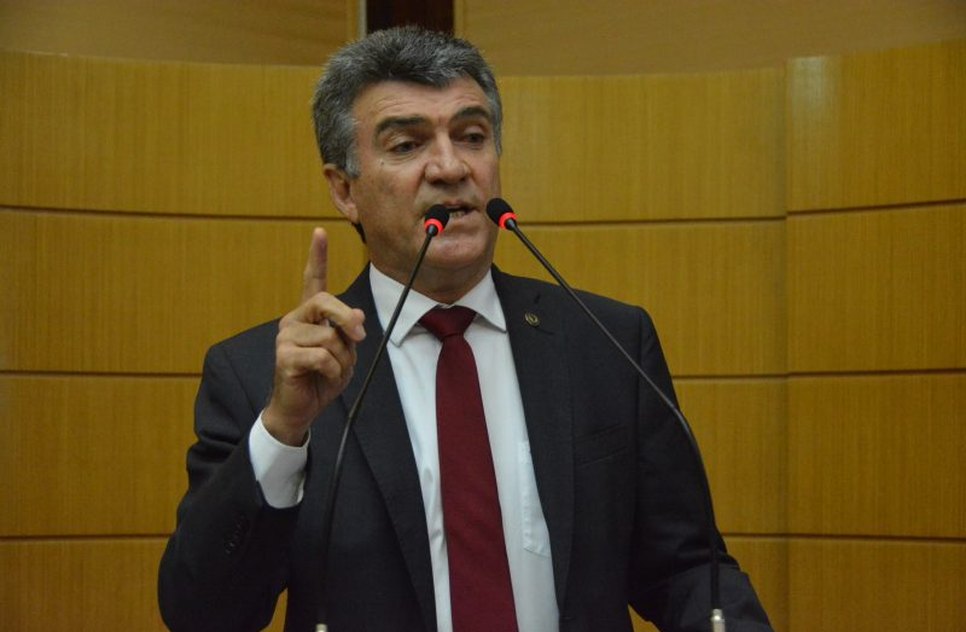 GARIBALDE MENDONÇA
