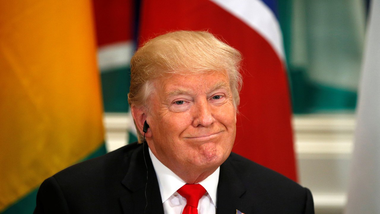 Trump não demitirá Fauci por declarações sobre coronavírus, diz Casa Branca