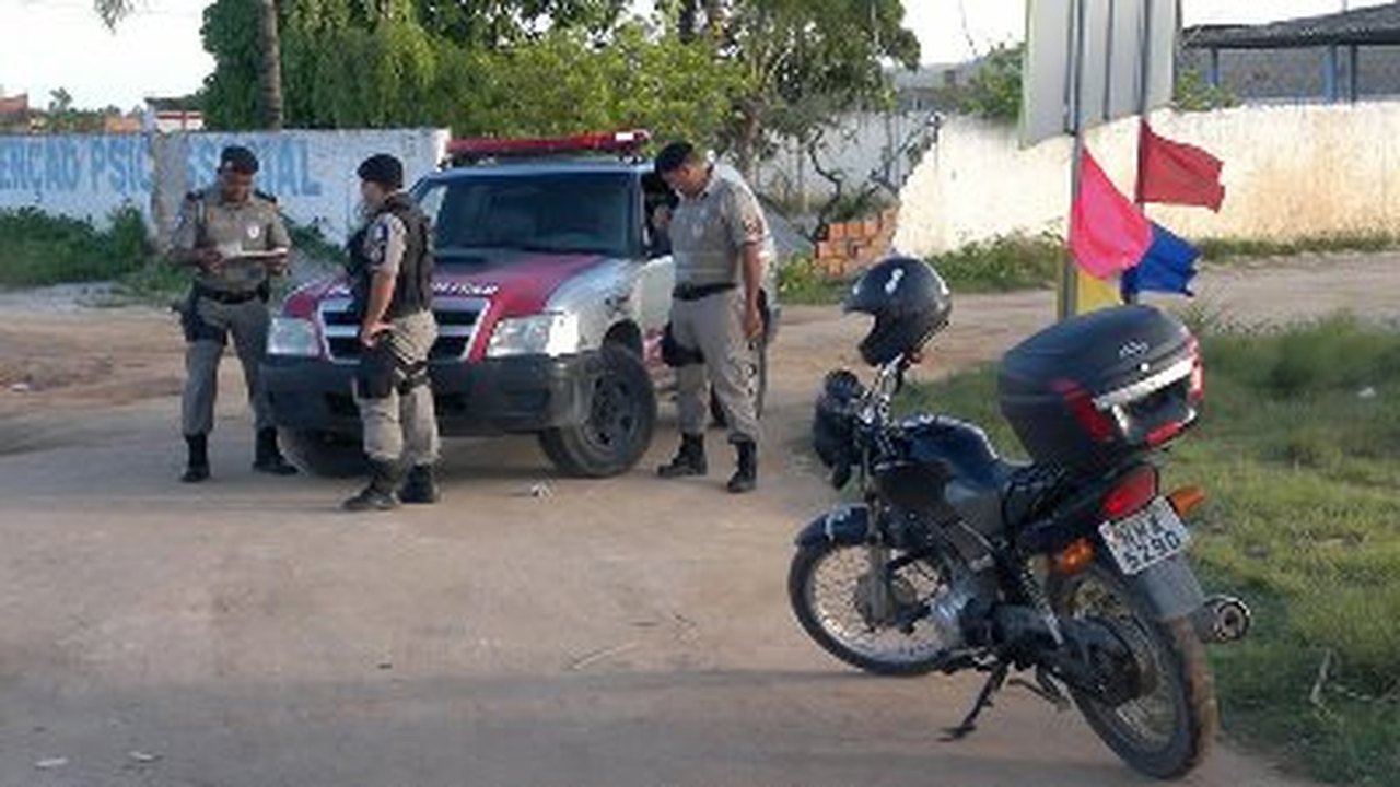 Operação Fecha Quartel apreende duas armas e drogas em Marechal Deodoro