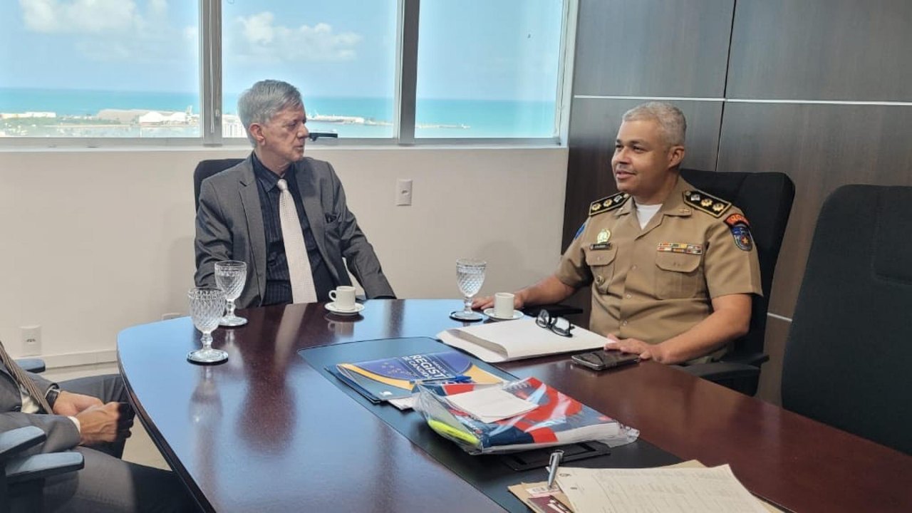 PM e TRE realizam reunião de alinhamento para as eleições municipais em Alagoas
