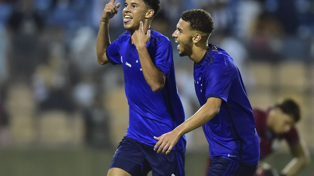 Cruzeiro, Flamengo, Coritiba e Aster chegam às quartas da Copinha