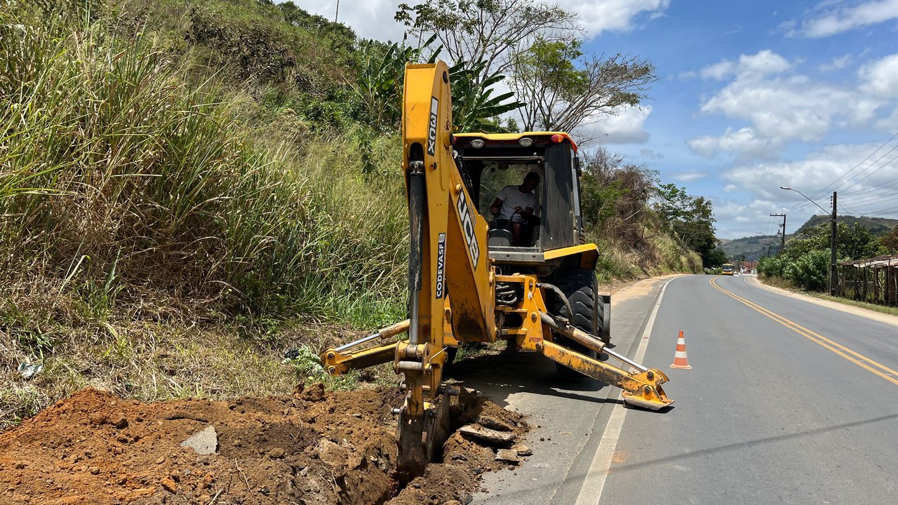 Prefeitura de Santana do Mundaú realiza extensão da rede de abastecimento de água