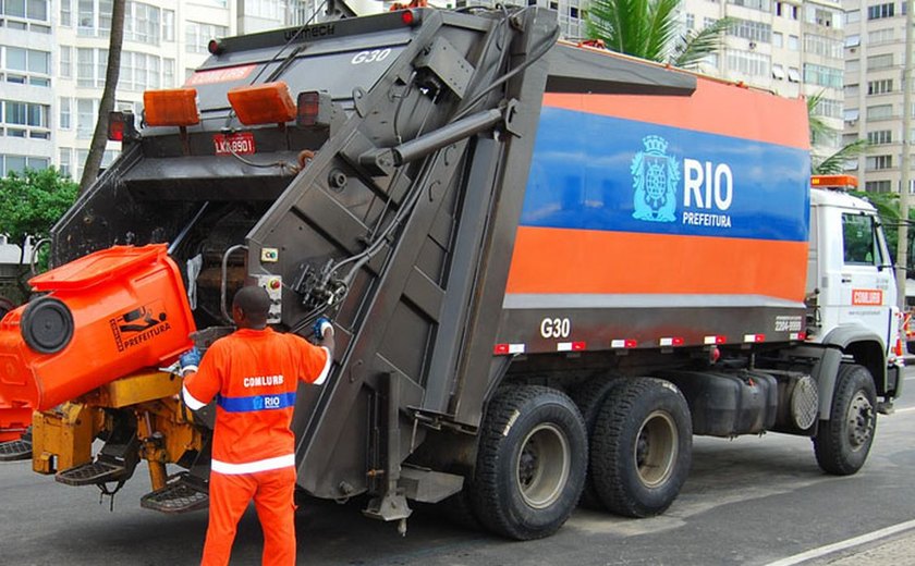 Foliões deixam mais de 80 toneladas de﻿ lixo no Carnaval do Rio