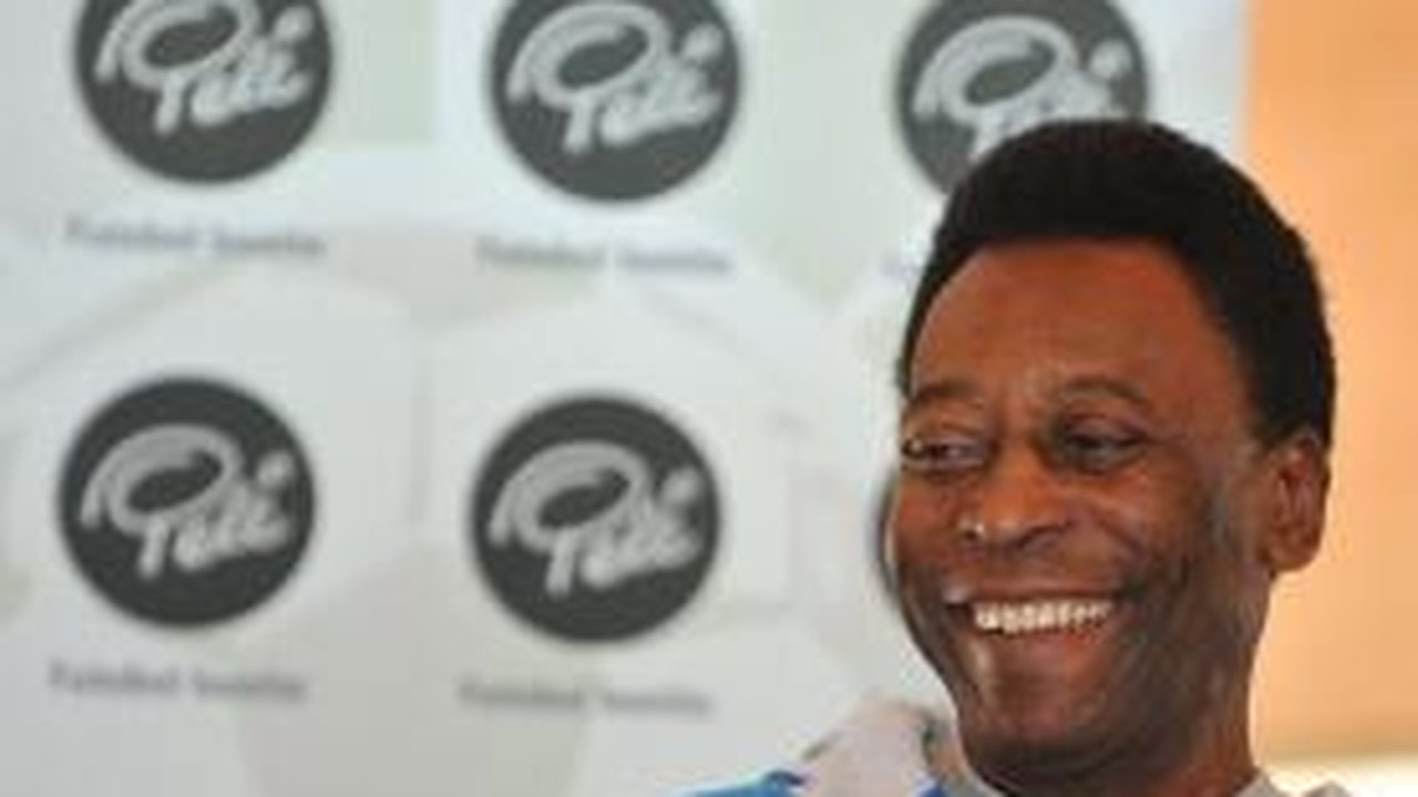 Cateter utilizado na hemodiálise de Pelé será retirado, diz boletim médico