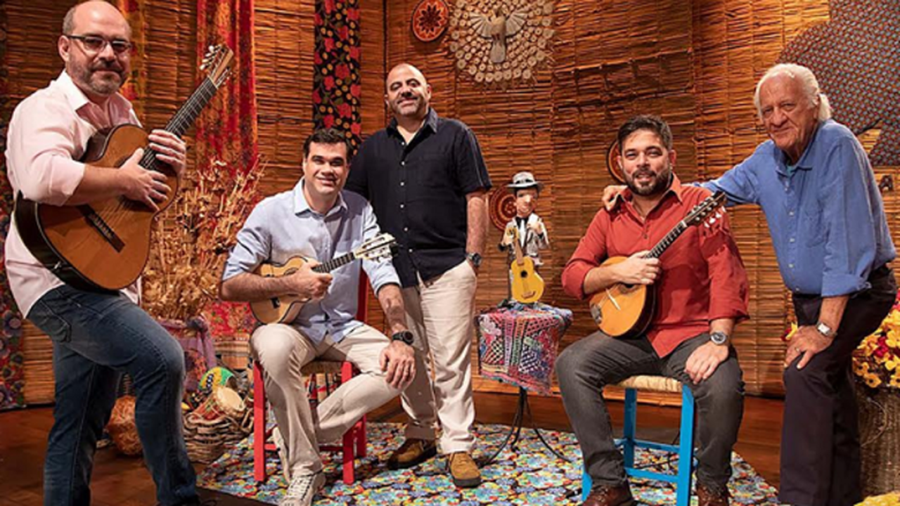 Casuarina lança audiovisual com Rolando Boldrin