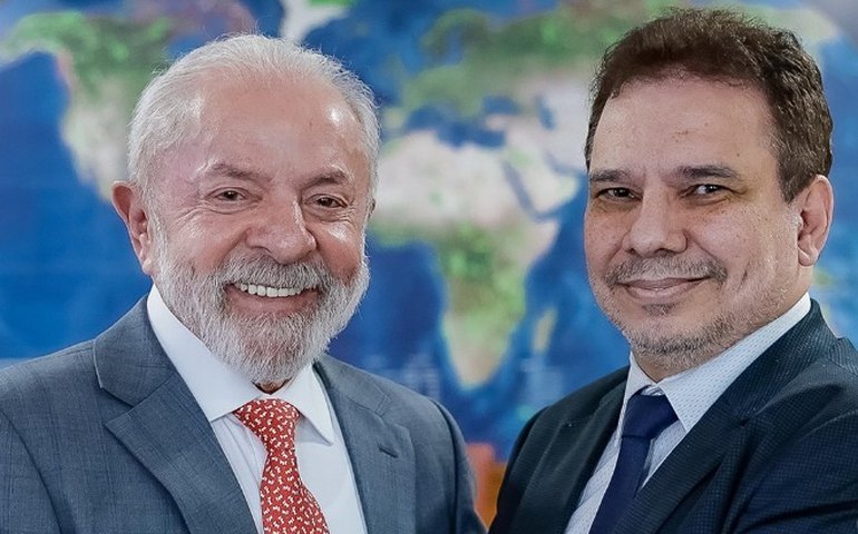 Lula anuncia chefe do jurídico da Petrobras para assumir o Ministério da Justiça
