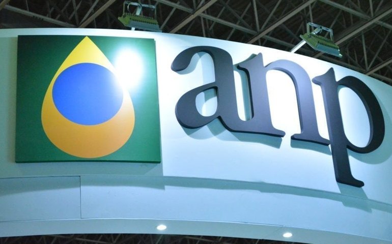 Prazo para envio de contratos de fornecimento de etanol anidro é adiado, diz ANP