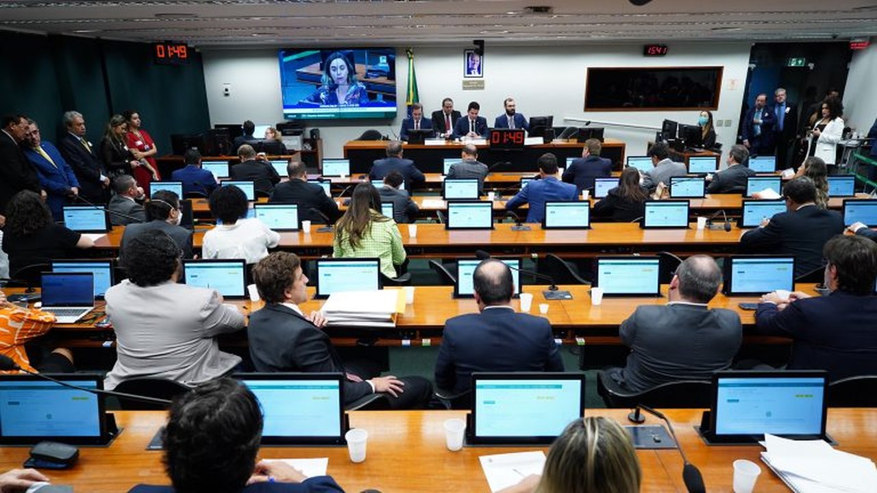 CPIs do MST, das Americanas e do futebol terminam sem conclusão