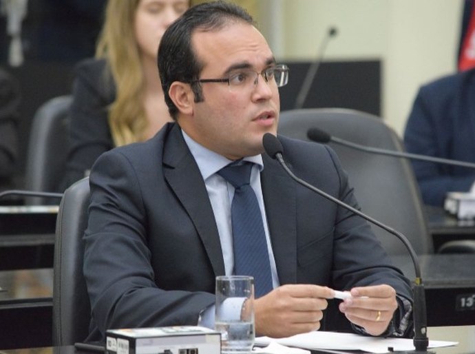 Câmara aprova PLs, requerimentos e indicações em penúltima sessão de 2019
