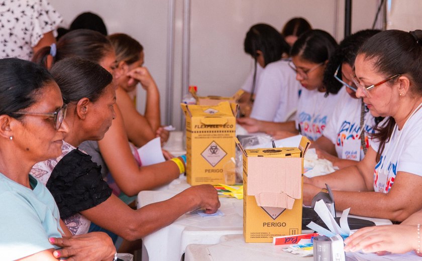 Sesau realiza 2.966 atendimentos durante Vida Nova nas Grotas no Conjunto Rosane Collor