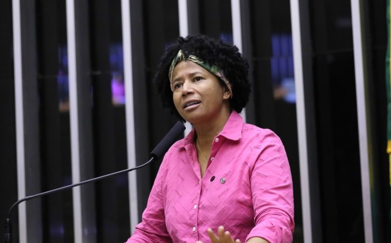 Comissões discutem atualização da Política Nacional de Atenção à Saúde Auditiva