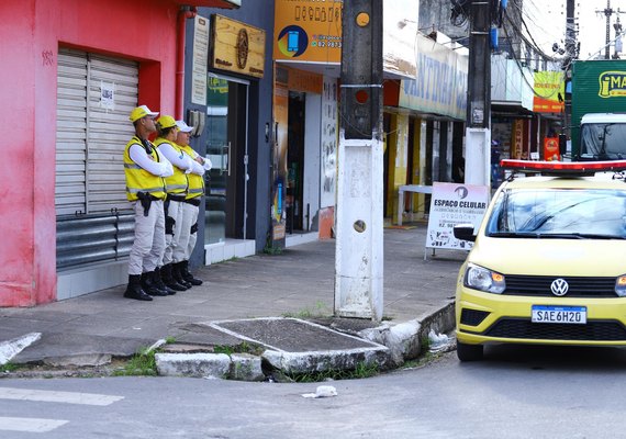 Ronda no Bairro realiza encaminhamento de adolescente grávida de 7 meses com fortes dores