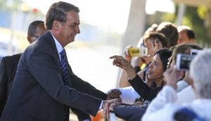 BOLSONARO SE REÚNE