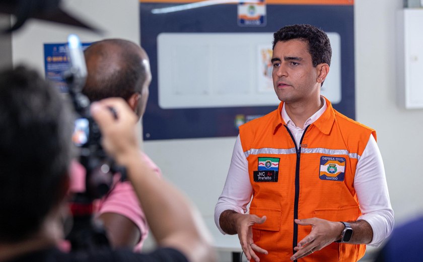 JHC vai a Brasília em busca de recursos e auxílios para Maceió