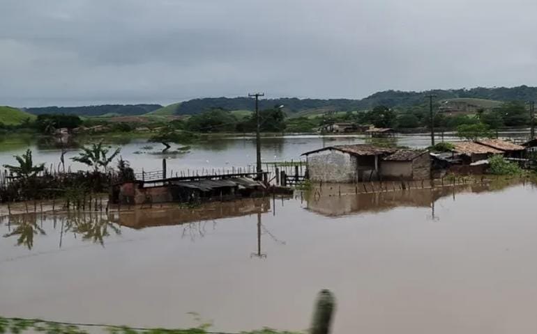 Rios seguem com níveis elevados em municípios do Litoral Norte de Alagoas