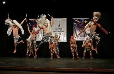 13ª Mostra de Dança faz homenagem ao primeiro bailarino alagoano