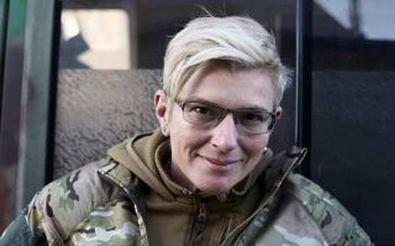 Médica ucraniana é pedida em casamento após ser libertada em uma troca de prisioneiros com a Rússia