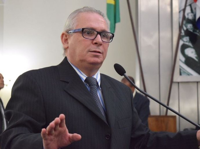 Projeto cria condições especiais para realização de concursos público por deficientes visuais