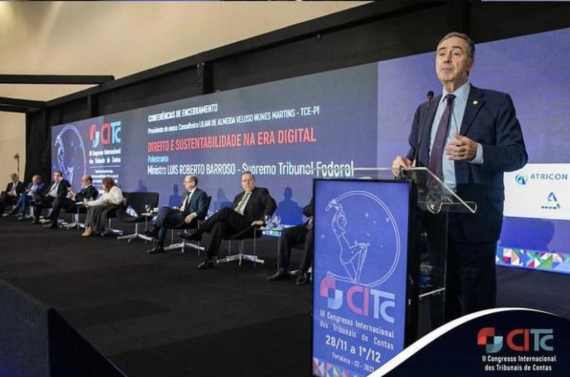 Ministros Barroso e Gilmar Mendes encerram programação do Congresso dos Tribunais de Contas