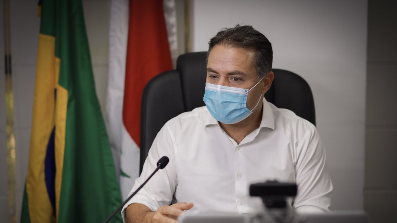 Em reunião com a Anvisa, Renan Filho defende uso emergencial da vacina Sputnik
