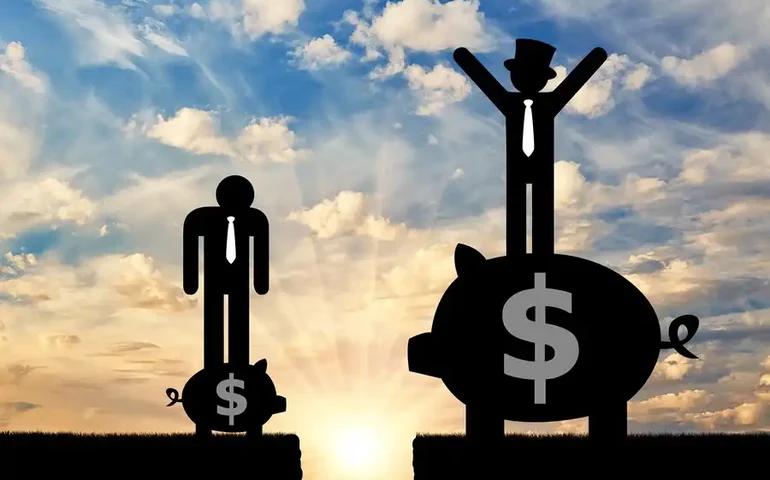 Fortuna dos 5 homens mais ricos do mundo dobrou entre 2020 e 2023